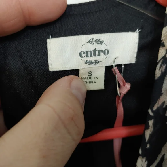 Entro Black & Tan Ruffle Romper - Picture 3 of 10